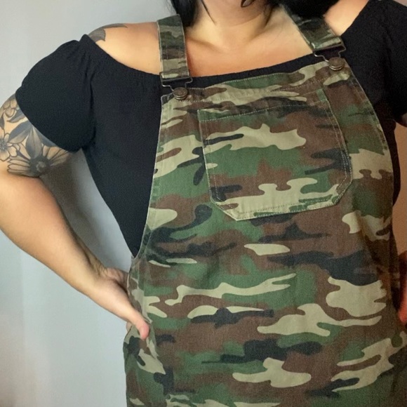 Forever 21 Dresses & Skirts - Forever 21 + Camo Overall Dress